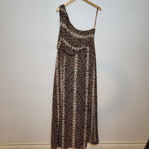 BCBGMAXAZRIA One Shoulder Animal Print Dress Size L - Picture 2 of 12